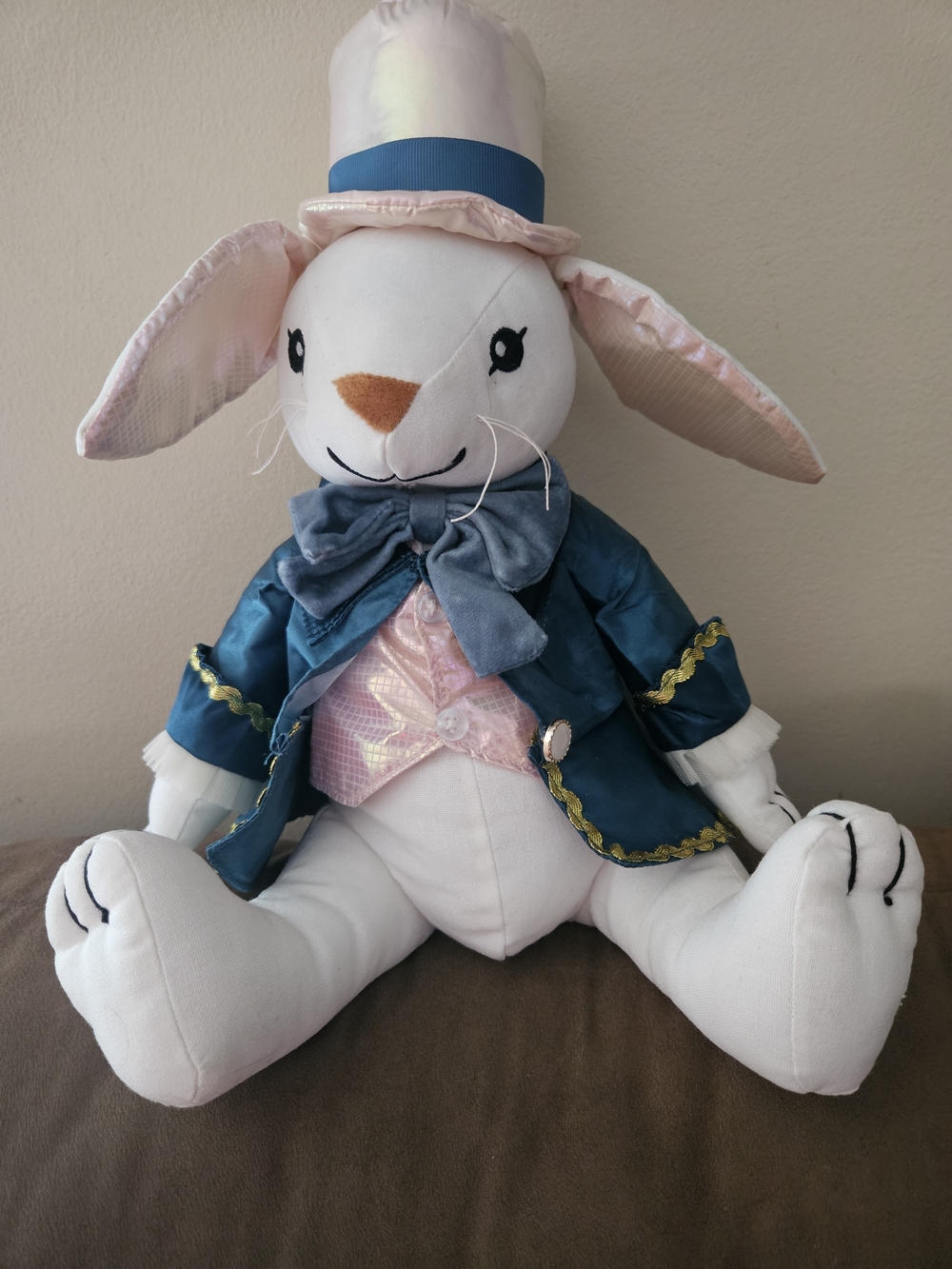 The Farmhouse By Rachel Ashwell Whitford Frederick C Fred Easter Bunny Animal